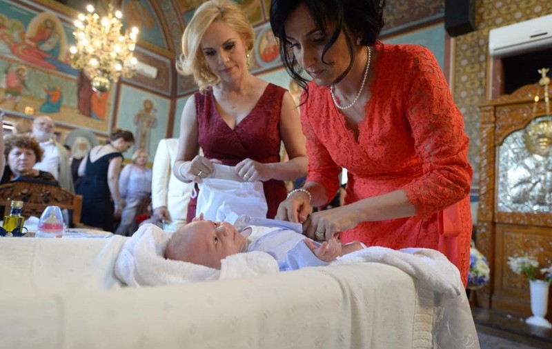 Ce frumoasă este Luminiţa Becali! Soţia patronului Stelei a atras toate privirile | GALERIE FOTO