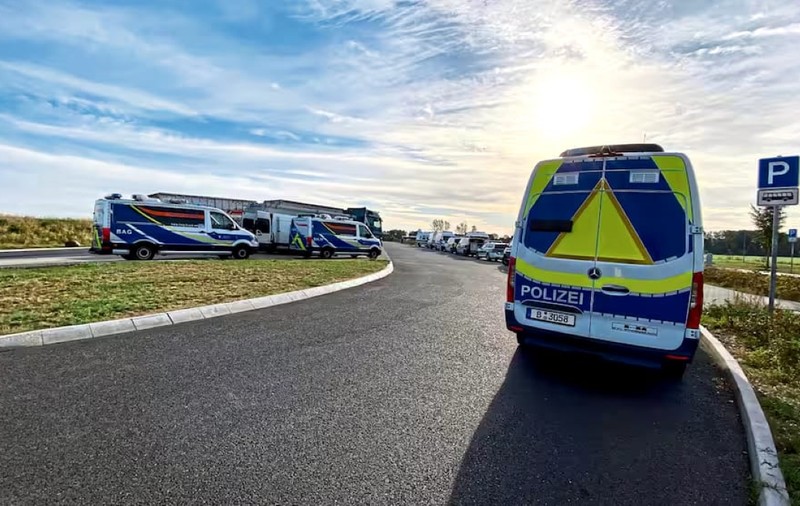 Șofer român de TIR, amendat cu 52.000 de euro în Germania, pentru că n-a dormit suficient și a condus 34 de ore fără oprire