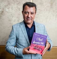 Anatol Basarab, numerolog, cofondator al Asociației Numerologilor din România | Foto: Facebook