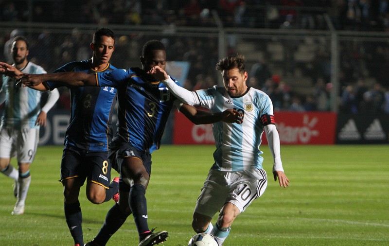Fotbal internațional. Lionel Messi s-a accidentat într-un meci amical al Argentinei