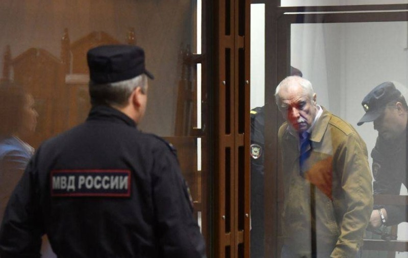 Fizicianul rus Anatoli Maslov a fost condamnat la 14 ani de închisoare într-o colonie penală, după ce fost găsit vinovat de trădare