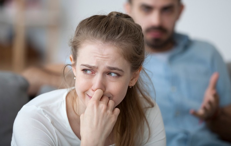 IN A RELATIONSHIP | Tendințele autoritare dintr-o relație: “Dacă nu m-ar iubi cu adevărat, nu ar avea crizele astea de gelozie”