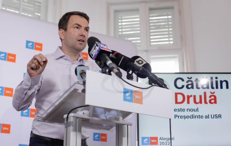USR îi cere demisia lui Sorin Cîmpeanu. Cătălin Drulă: „Apărătorul plagiatorilor este el însuși un plagiator”