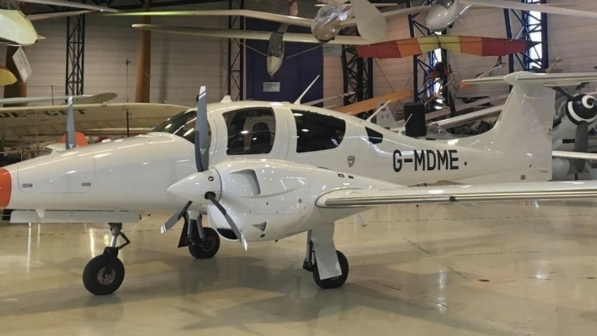 Avion prăbuşit în apropierea Aeroportului din Dubai