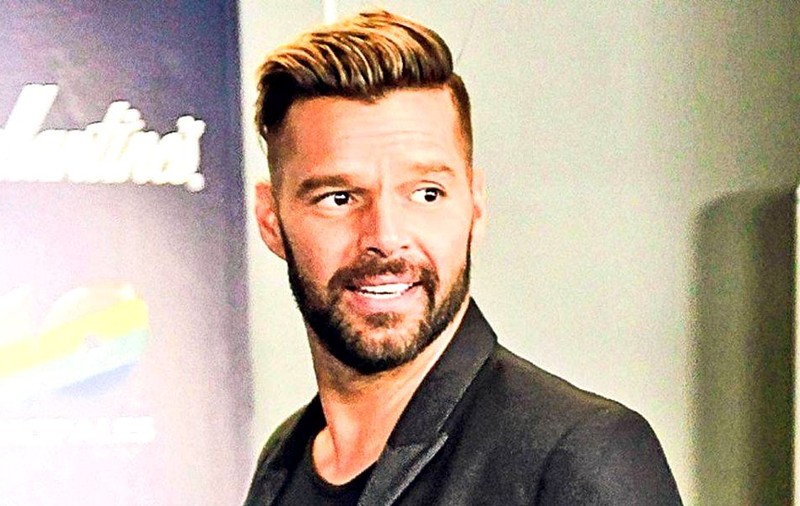 Ricky Martin, în vacanță cu partenerul de viață. Cum s-au fotografiat cei doi | FOTO
