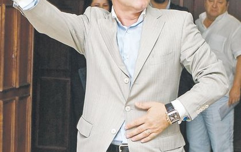 Gigi Becali: "Bergodi mi-a luat 180.000 de euro şi nu recunoaşte"