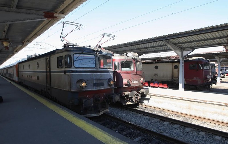 Trenurile au fost suplimentate de Paște. Recomandările CFR pentru călătoriile în timpul pandemiei de coronavirus