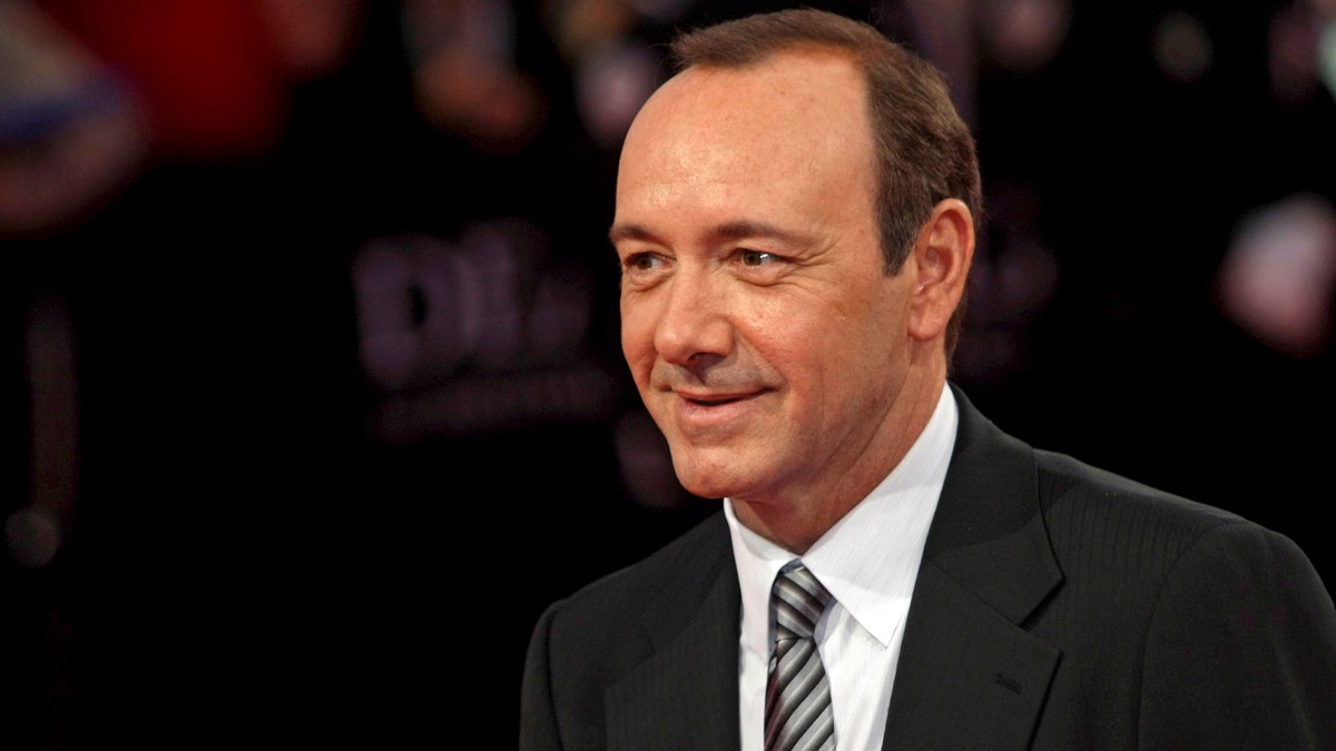 Kevin Spacey, acuzat de hărțuire sexuală