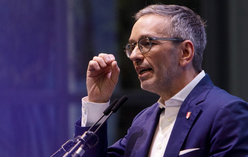 Herbert Kickl, liderul extremei drepte austriece, dorește reducerea azilului la „zero” în Austria