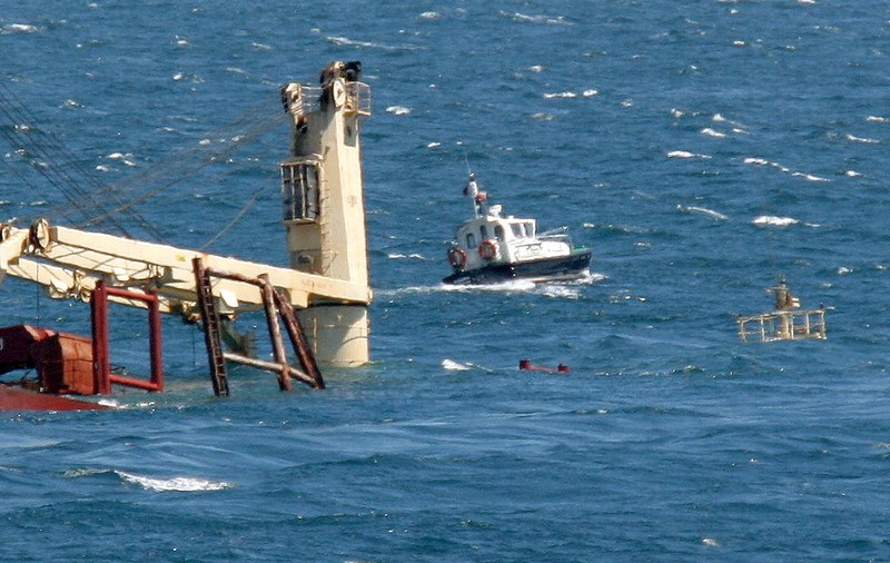 Vas cu 1.000 de tone de petrol la bord, scufundat în Mediterană, în apele Tunisiei. Țara cere ajutor internațional pentru prevenirea unui dezastru ecologic