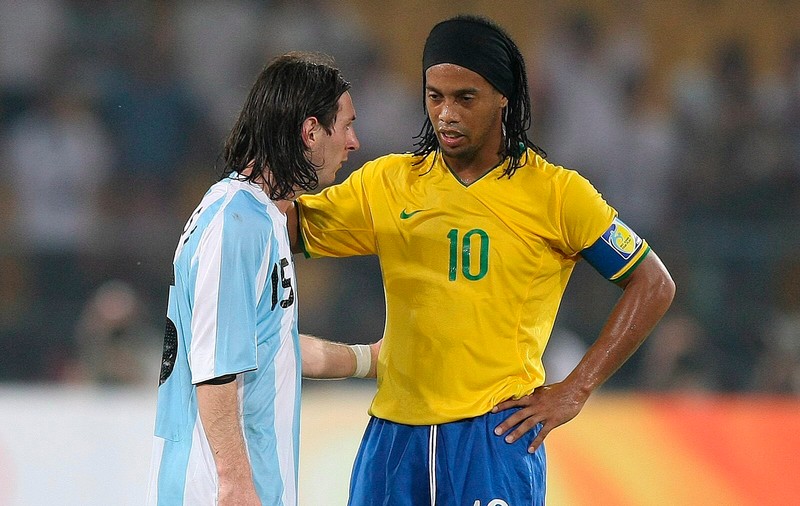 Ronaldinho nu crede că Messi este cel mai bun fotbalist din istorie: ”Când există Maradona, Pele sau Ronaldo...”