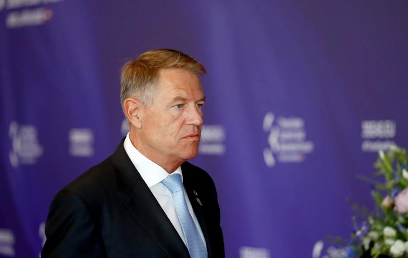 Klaus Iohannis i-a decorat pe șefii armatelor din Franța, Spania, Italia și Portugalia