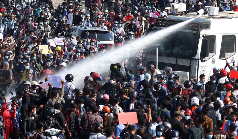 Autoritățile au încercat să disperseze protestatarii | FOTO: EPA