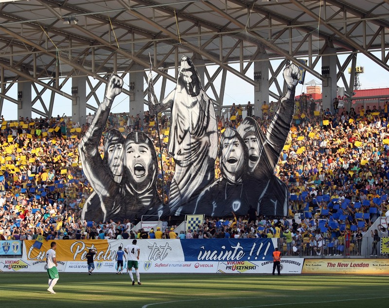 Petrolul Ploiești a promovat în Liga 3. Atmosferă fantastică pe stadionul ”Ilie Oană”. Rezultate | FOTO