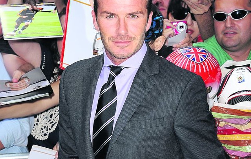 Mr. Pink e pe cai mari, iar fosta doamnă Columbeanu, pe cale să-şi facă intrarea în lumea bună din America. David Beckham va lucra pentru iubitul Monicăi Gabor