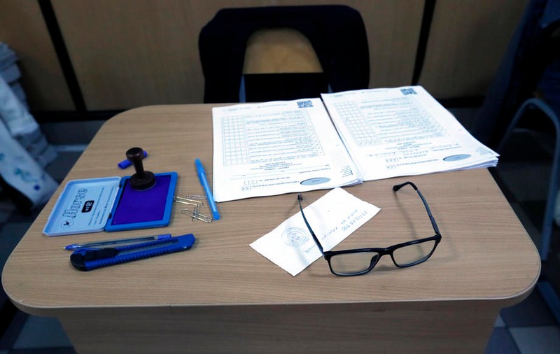 Poporul coclit, poporul abandonat. Cum au ajuns 60% dintre cetățeni să nu fie reprezentați de stat