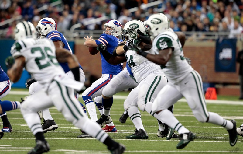 Oficialii echipei de fotbal american New York Jets sunt atenţi şi la hârtia igienică!
