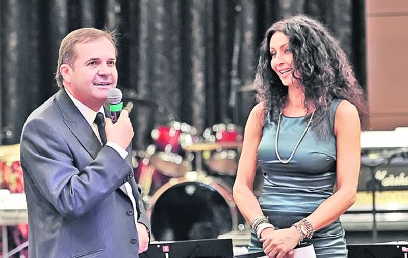 Mihaela Rădulescu a făcut un adevărat tur de forţă în România