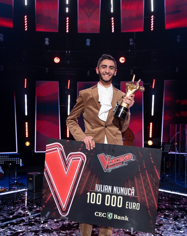 Ce va face Iulian Nunucă, câștigătorul „Vocea României”, cu premiul în valoare de 100.000 de euro