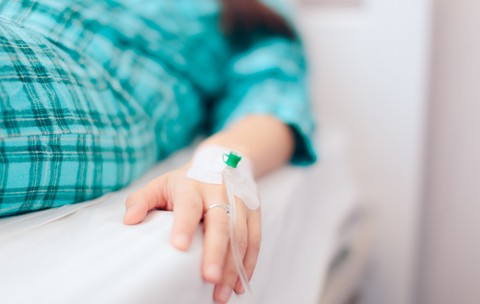 Becky Jones, o tânără din Coventry, a trăit 11 ani sub umbra unui diagnostic greșit care i-a schimbat viața. Sursă foto Shutterstock