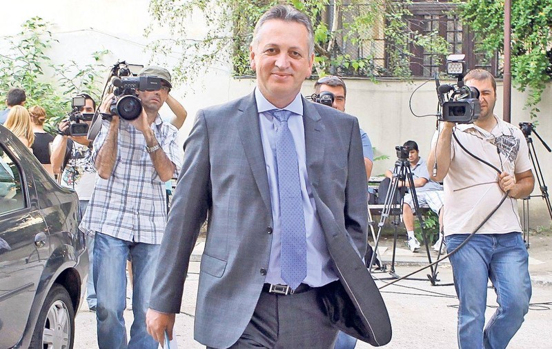 Umilință cruntă pentru soția unui ministru ajuns la pușcărie! Ce a ajuns să facă femeia!