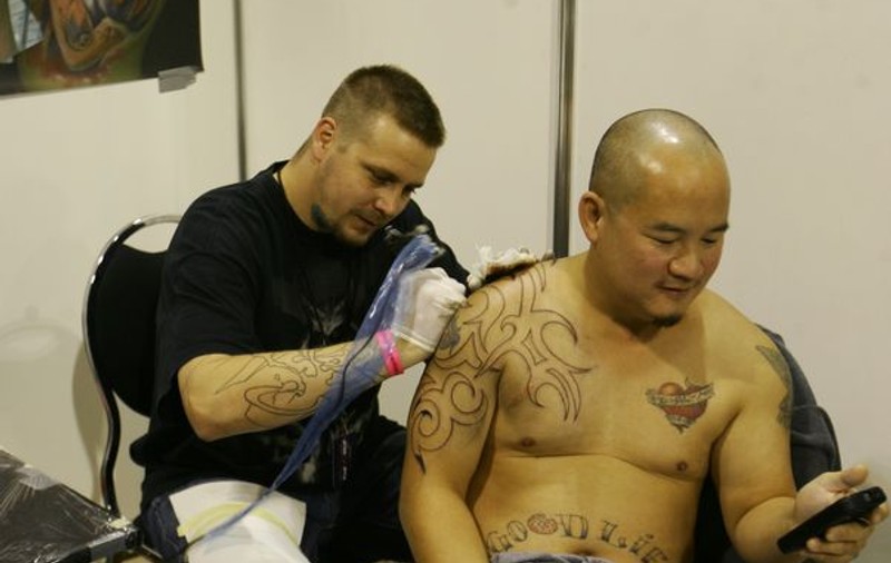 Ce trebuie să ştii când îţi faci primul tatuaj!