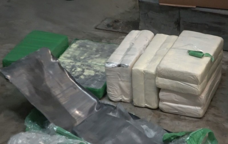 Peste 5 tone de cocaină, găsită pe un vapor în Costa Rica