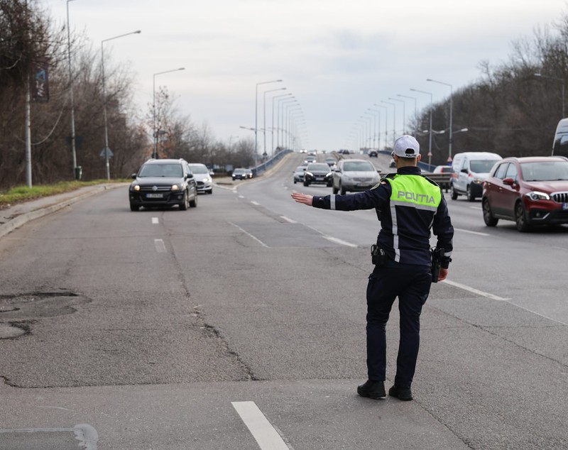 Radare tip pistol pe autostrăzi și pe DN2. Cum funcționează noul sistem e-Sigur al Poliției Române