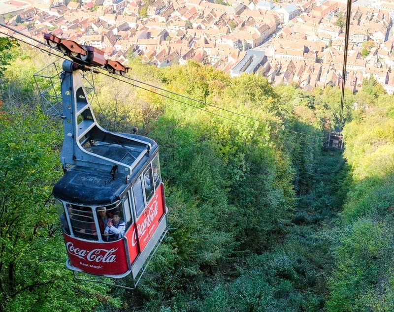 Telecabina de pe Tâmpa intră într-un proces de modernizare. Din 1970 funcționează permanent