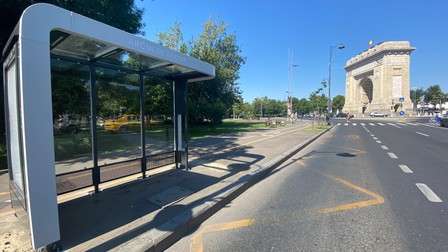 Stația de la Arcul de Triumf