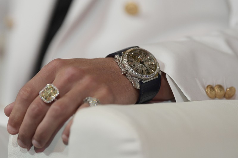 Bijuteriile purtate de Cristiano Ronaldo la Dubai FOTO: Fabio Ferrari/Lapresse via ZUMA Press)