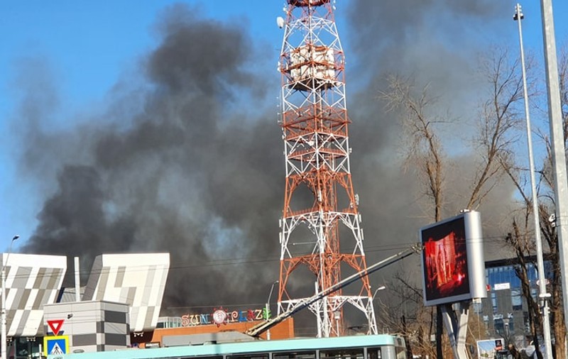 Incendiu puternic în Delta Văcărești. ISU București: Focul a fost provocat