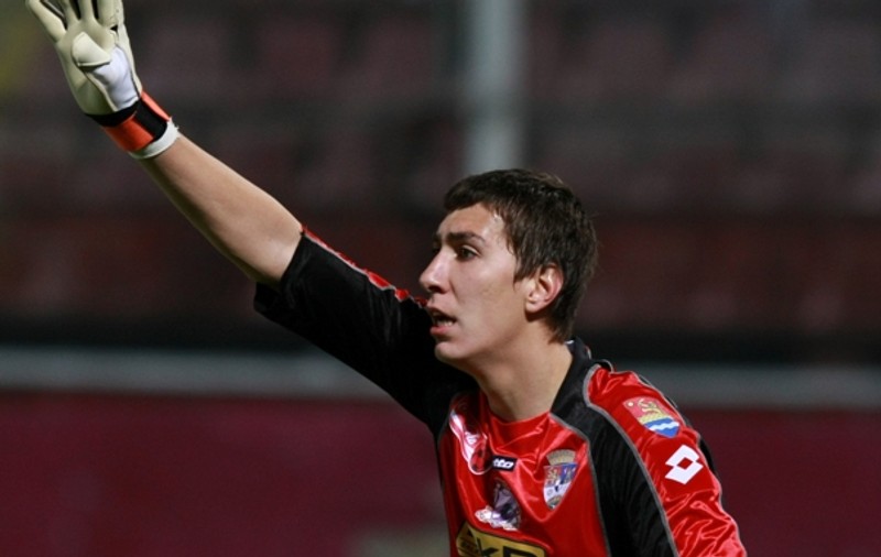 Costel Pantilimon: ”Îmi doresc titlul în Anglia şi Liga Europa!”