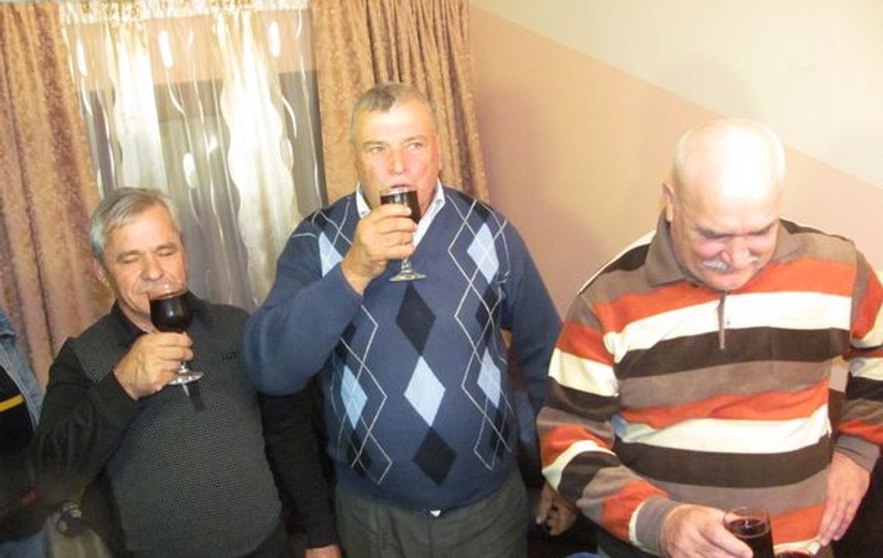 De la DISPERARE la BUCURIE. Cum a trăit tatăl lui BUTE meciul, în casa de la Pechea | FOTO