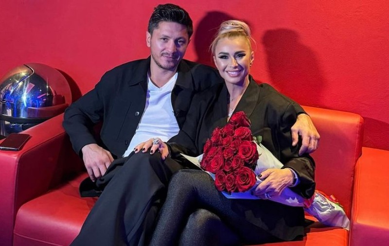 Cum a apărut Anamaria Prodan îmbrăcată la petrecerea organizată de ziua ei. Impresara a împlinit 52 de ani. Tortul a fost spectaculos