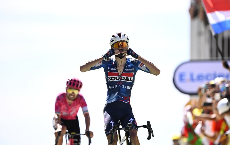Ziarul L'Équipe cu victoria epică a francezului Valentin Paret-Peintre pe Mont Ventoux nu a apărut pe print. Care este motivul