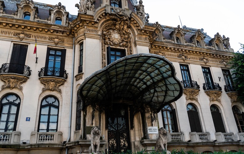 Jurnalista Alexandra Tănăsescu de la Cultura la dubă a fost amenințată după ce a arătat cum sunt păstrate manuscrisele lui George Enescu: „Ziarist terorist"