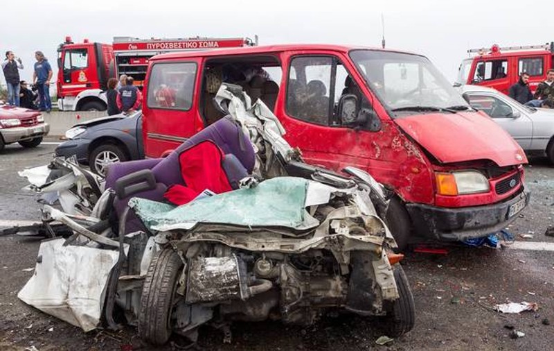 Şoferul român implicat în accidentul din Grecia, audiat de magistraţi