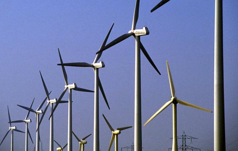 Germania a revenit la energia eoliană ca sursă principală de electricitate