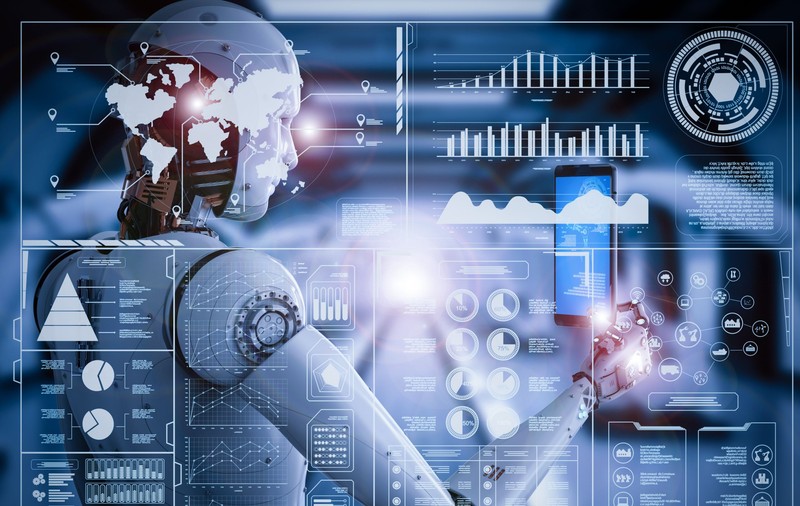 Românii, mai entuziaști decât occidentalii în privința inteligenței artificiale. Două treimi nu se tem că aceasta le va lua locurile de muncă