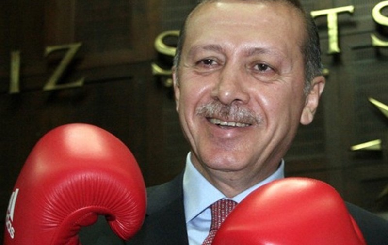 Erdogan amenință UE că va deschide granițele migranților care vor să ajungă în Europa