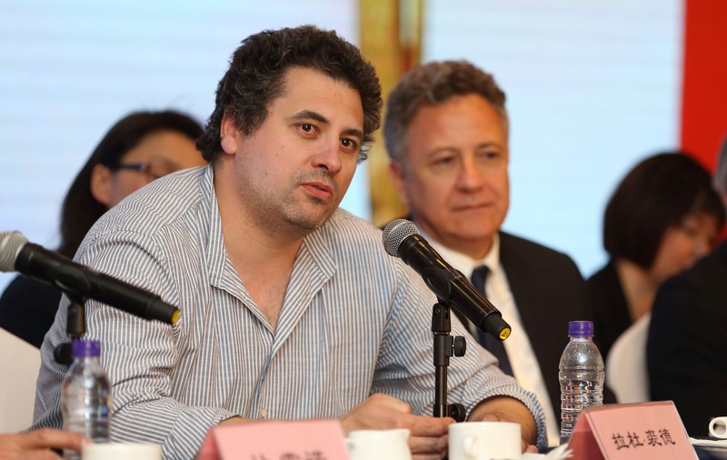 Corespondență de la Cannes. Radu Jude a lansat la apă „Potemkiniștii”, un eseu sarcastic cu trimiteri spre Putin și dificila istorie româno-rusă