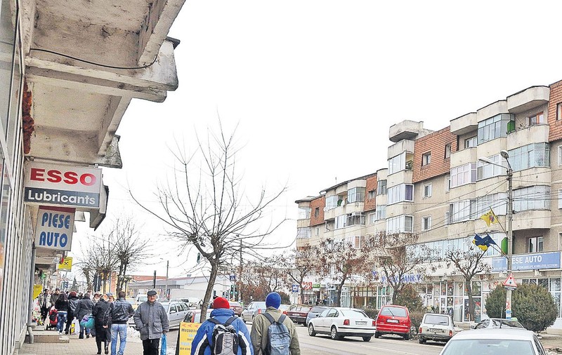 Cum îţi cumperi casă de la executări silite | Băncile vând locuințe aparent pe sume de nimic