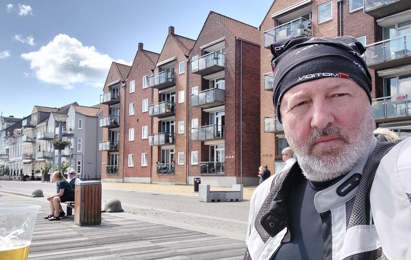 Claudiu Istodor, actorul din serialul „Iubire cu parfum de lavandă”, vacanță pe două roți prin Europa. „Nu sunt omul care e fericit într-un singur loc”