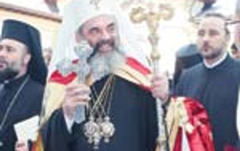 I-a ospatat cu 'poale-n brau'