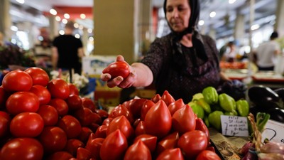 Bucharest,,Romania,-,August,4,,2022:,Shallow,Depth,Of,Field