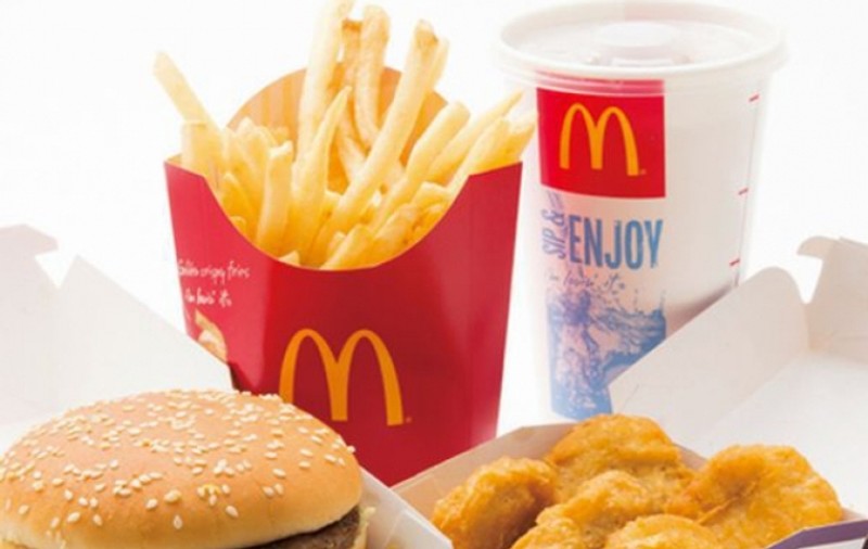 O rusoaică a dat în judecată McDonald’s, acuzând că o reclamă „a ademenit-o” să încalce postul