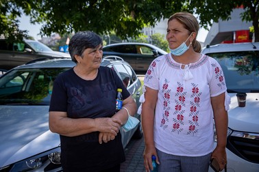 Bunica şi mătuşa Luizei s-au obişnuit cu vizitele la tribunal