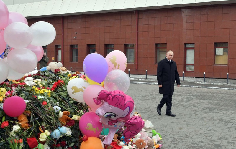 Vladimir Putin, despre incendiul din mall-ul din Siberia: ”Neglijență criminală!”