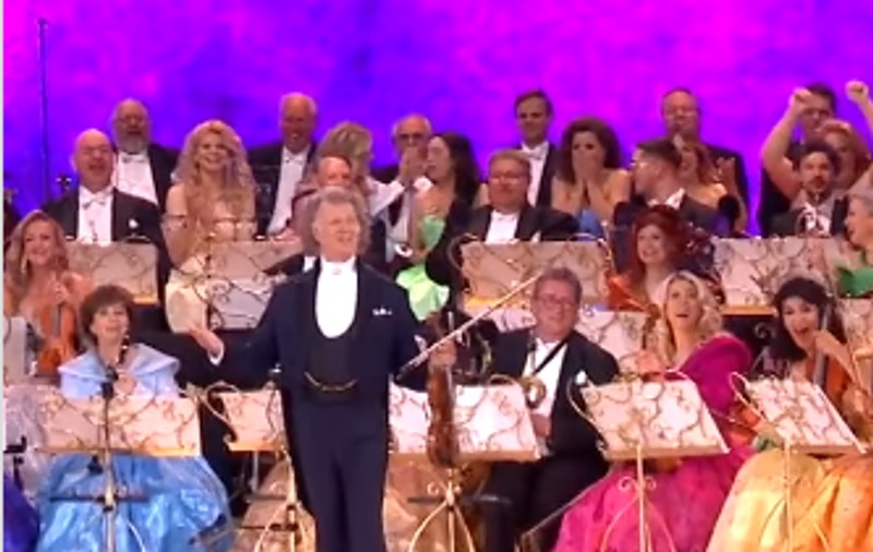 Spectatorii au întrerupt spectacolul lui Andre Rieu, după ce Olanda s-a calificat în semifinalele Euro 2024. Ce a cântat imediat orchestra | VIDEO